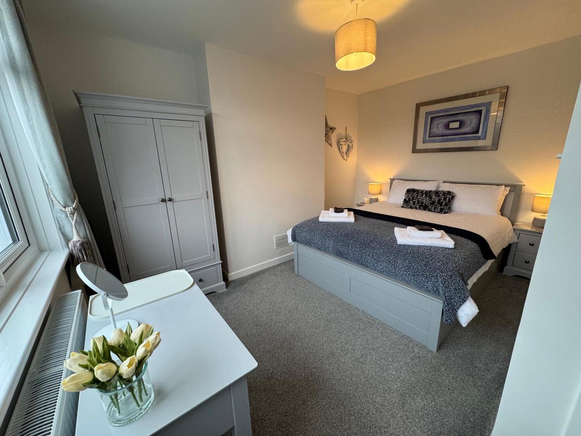 Worthing Beach 180 - 2 Bed Seafront Apartment With Private Parking Eksteriør billede